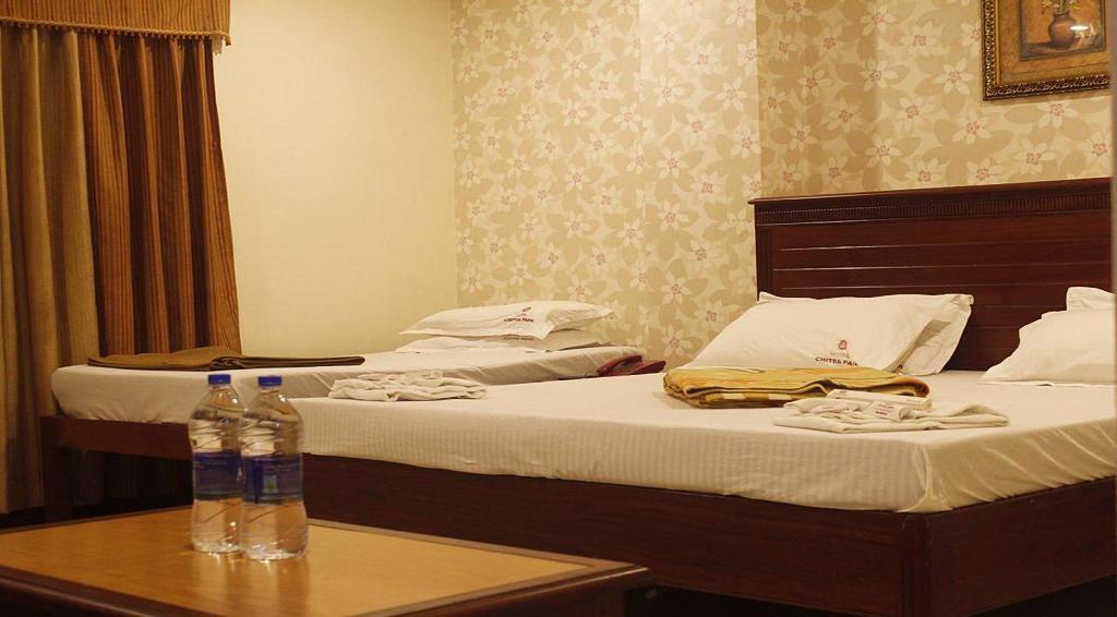 Hotel Chitra Park Tiruchchendūr Kültér fotó