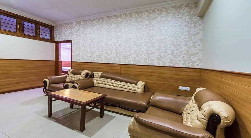 Hotel Chitra Park Tiruchchendūr Kültér fotó