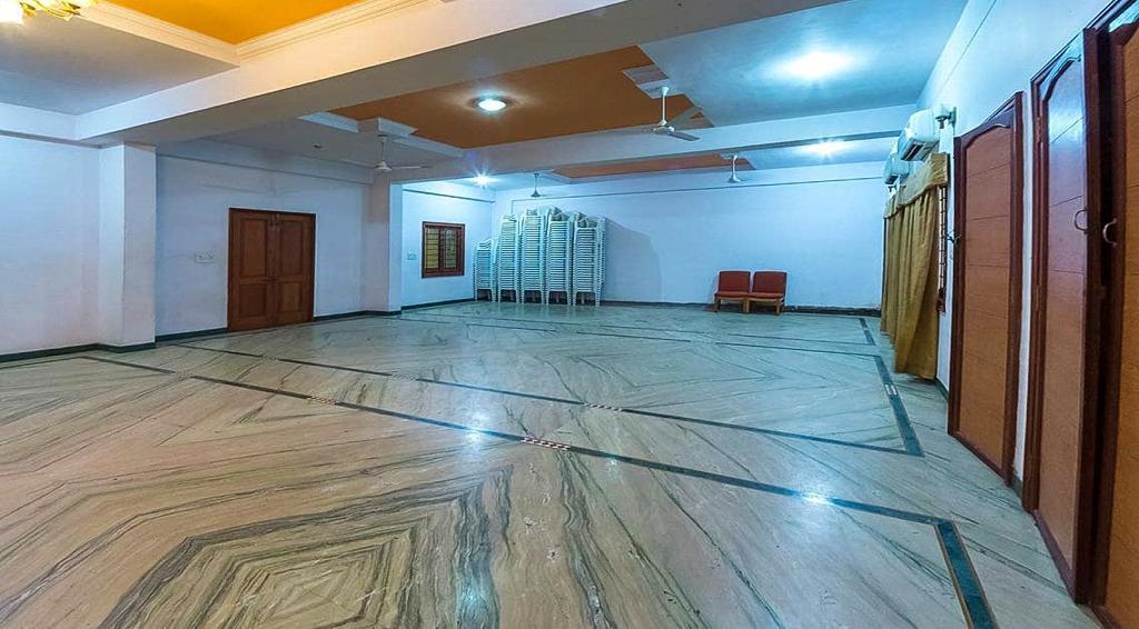 Hotel Chitra Park Tiruchchendūr Kültér fotó